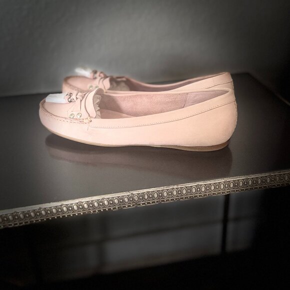 Gianni Bini Pink Leather Tassel Flats 8M - Picture 2 of 8